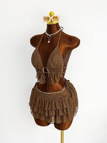 Costavie Bộ bikini 3 mảnh phong cách retro màu nâu mocha dành cho nữ, cổ yếm chữ V sâu, viền bèo nhún, thiết kế buộc dây đôi, chất liệu ren cao cấp, điểm nhấn hạt hổ phách, quần hở lưng buộc dây bên hông và váy xếp tầng nhiều lớp, phong cách bohemian nhẹ nhàng, thích hợp cho chụp ảnh kỷ niệm trên bãi biển, tiệc lửa trại, dã ngoại. - màu nâu - Xem 7