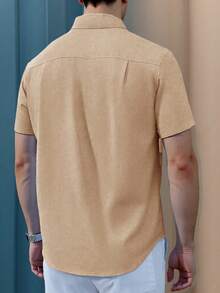 Manfinity Homme Men's Solid Color Minimalist Single Pocket Short Sleeve Casual Shirt - Khaki - View 2