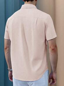 Manfinity Homme Men's Solid Color Short Sleeve Single-Breasted Pocket Casual Shirt - Pink - View 2