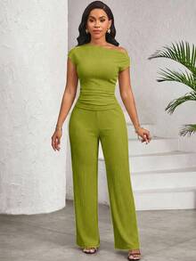 SHEIN Lady Bộ đồ nữ màu trơn, cổ lệch, ôm sát, gồm áo và quần, kiểu dáng thường ngày. - màu xanh lá - Xem 6