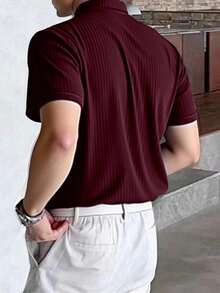 Manfinity Homme Áo thun polo sọc trơn màu thường ngày dành cho nam - Màu Đỏ Sâu - Xem 2