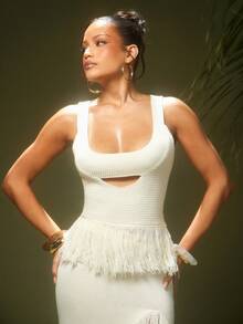 Hauture 女士性感针织露背流苏下摆上衣 - 杏色 - 查看 4