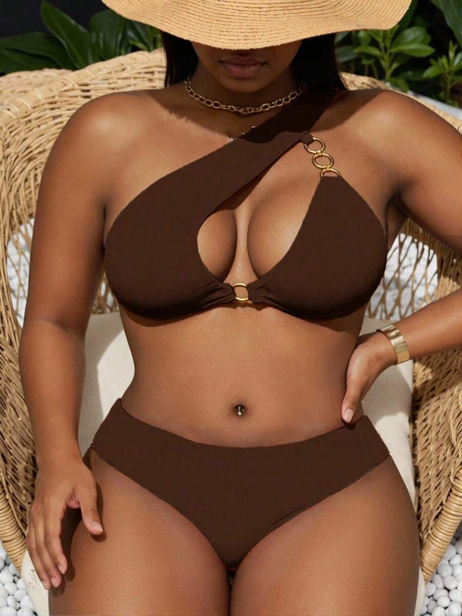 Swim Vcay Nouveau maillot de bain asymétrique sexy et ajouré marron grande taille, convenant pour les vacances à la plage d'été. Ensemble de maillot de bain marron en deux pièces pour les formes, bikini marron grande taille - Tabac - Voir 1