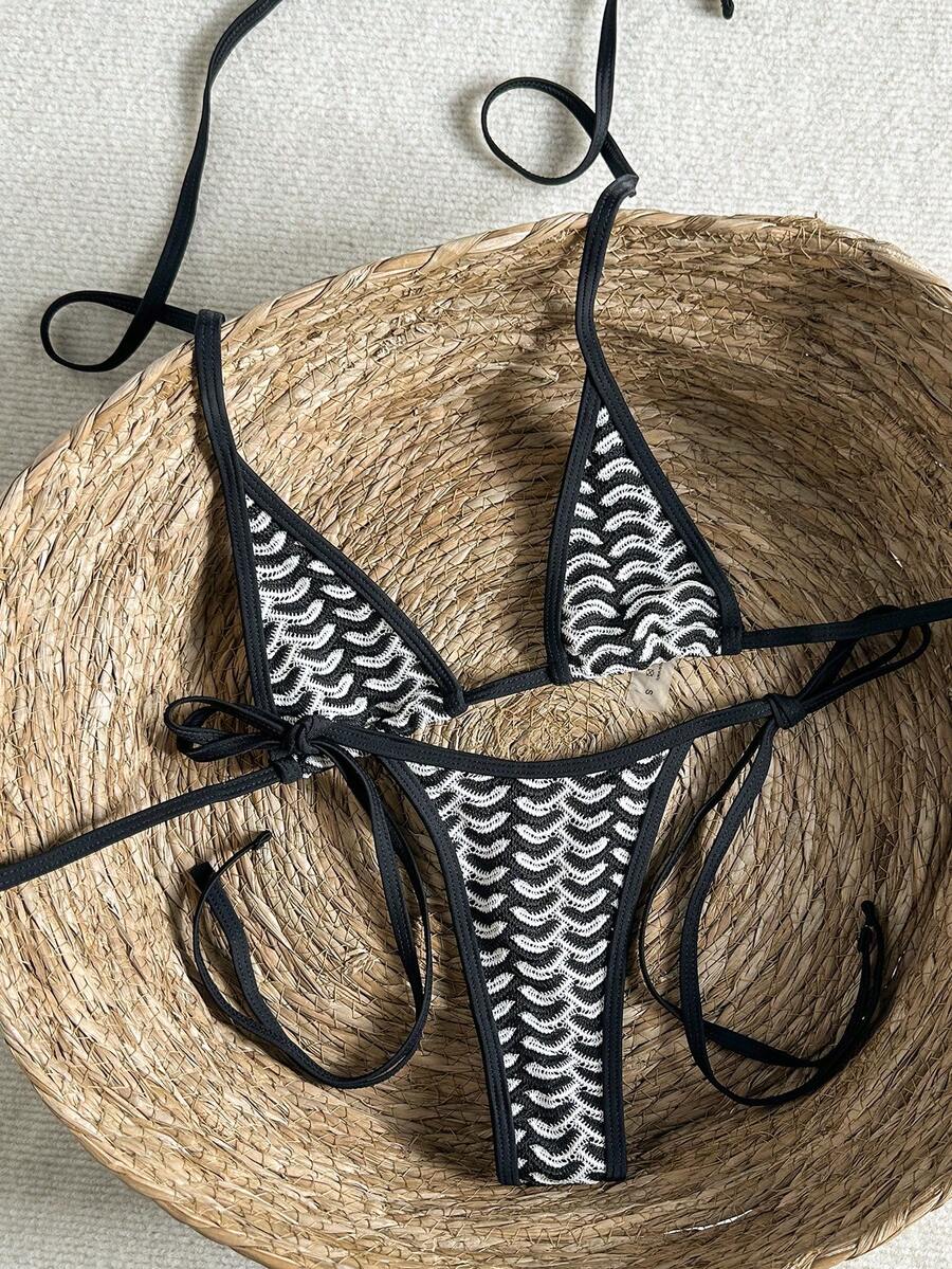 Swim Vcay Swim SXY 两件套纹理面料挂脖比基尼上衣和系带丁字裤性感泳装套装,春夏斑马纹比基尼上衣,斑马纹泳衣,Zestiva 泳装斑马纹罩衫,塑形泳衣比基尼上衣罩衫,斑马纹泳衣拉链上衣 - 彩色 - 查看 1
