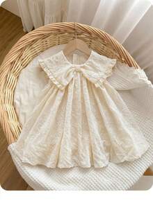 SHEIN LMoss Kids Babygirl 可爱杏色花卉刺绣节日彼得潘领夏季连衣裙 - 米色 - 查看 4