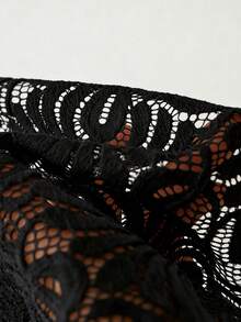 GlowEve Women's Fashion V-Neck Sleeveless Lace Hollow Out Metal Buckle Decor Casual Tank Top, Suitable For Spring And Summer - Black - View 3