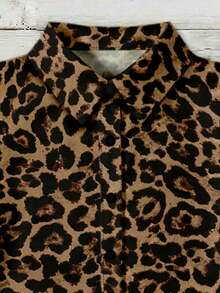 EMERY ROSE 母亲节度假风大码女式宽松V领双层荷叶边短袖豹纹衬衫，适合夏季穿着 - 棕色 - 查看 3