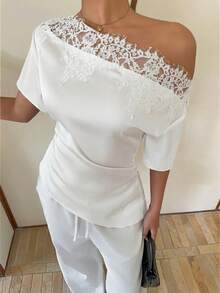 Siren Gaze Áo kiểu phối ren vai lệch, chất liệu 95% cotton, màu trắng. - trắng - Xem 7