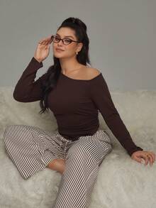 HautHeat Plus Size Women Oblique Shoulder Ruched Asymmetrical Hem Long Sleeve Top And Striped Drawstring Waist Loose Pants Pajama Set - Coffee Brown - View 7