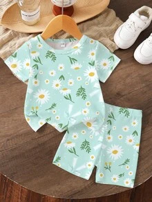 2 st/set babyflicka casual söt blommig & fjärilstryck kortärmad t-shirt och shorts set, lämplig för utomhussommar, ljusgrönt blommigt set - Multifärgad - Visa 3