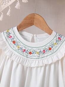 SHEIN 女童（小号）印花网纱宽松优雅连衣裙 - 彩色 - 查看 8