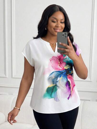 SHEIN Lady CURVE Áo cánh tay ngắn cổ chữ V in hoa cỡ lớn dành cho nữ, màu xanh lãng mạn, thích hợp cho kỳ nghỉ hè và mùa tựu trường