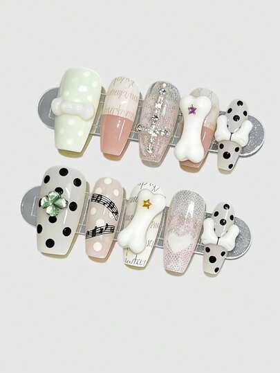 ROMWE Anime 10 móng giả trang trí phong cách Y2K Retro hình ngôi sao, chấm bi, sọc, Pop Art, Grunge, nốt nhạc, làm thủ công, phù hợp cho sinh viên, lễ hội âm nhạc, hẹn hò, v.v.