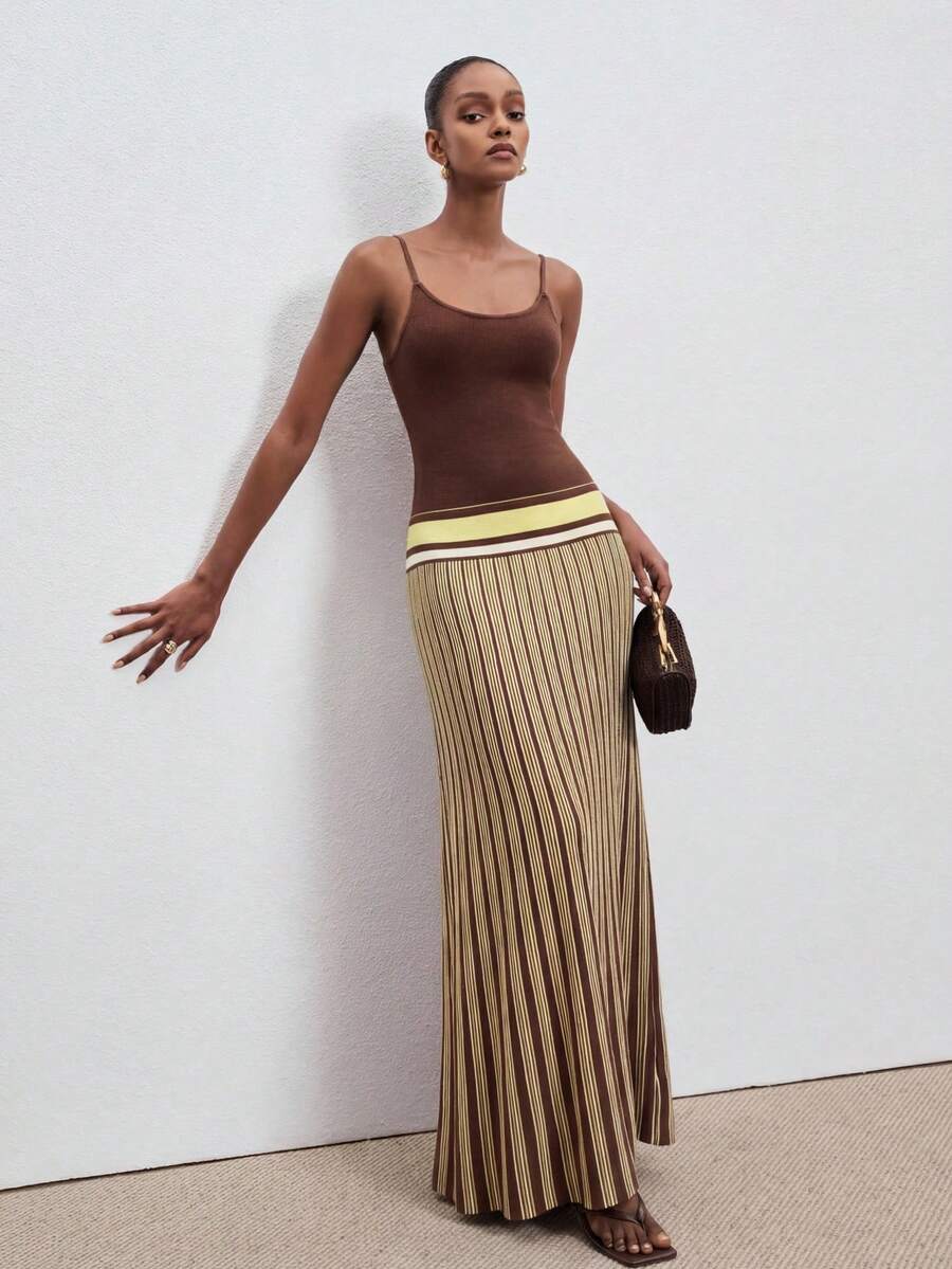 ATUI Studio Đầm dệt kim kẻ sọc dáng suông dành cho nữ - màu nâu - Xem 1