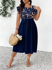 SHEIN Frenchy Gaun Lengan Pendek Motif Bunga Kasual Ukuran Besar untuk Wanita, Cocok untuk Musim Semi dan Musim Panas, Gaun Biru - MultiWarna - View 7