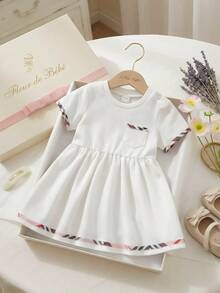 Souflis Souflis French Summer New Fashion White Round Neck Short Sleeve Dress With Delicate Plaid Decor, Suitable For Casual, Shopping, School And Other Occasions, Girls Dress White Dress For Babies Babies Clothes For Girls Baby Girl White Dress - White - View 3