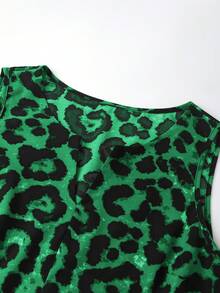 GlowEve CURVE Plus Size Women's Leopard Print Sleeveless Top & Matching Pleated Straight Leg Pants 2-Piece Set,Sage Green,Summer,Elegant,Festa,Commute Work Fashion - Dark Green - View 6