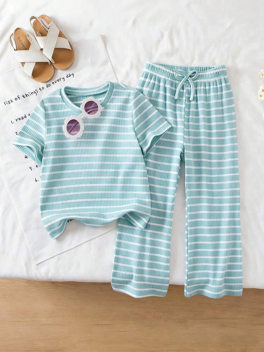 Bộ áo thun ngắn tay cổ tròn kẻ sọc và quần ống rộng cạp chun cho bé gái tuổi teen - Màu xanh lam - Xem 1