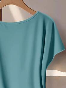 EMERY ROSE Plus Size Women's Solid Color Twist Waist Short Sleeve Top And Floral Print Wide Leg Pants 2 Piece Set - Multicolor - View 5