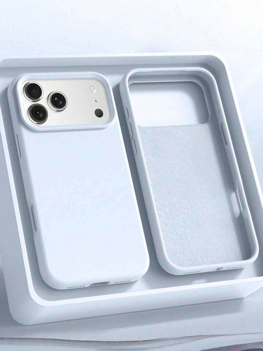 Capa de Celular de Pulseira de Silicone, Adequada para 17 Pro Max/17/16/15/14/13/12/11 Pro Max Plus. Capa Protetora Absorvente de Choque. - Pico Azul Distante - Visão 1
