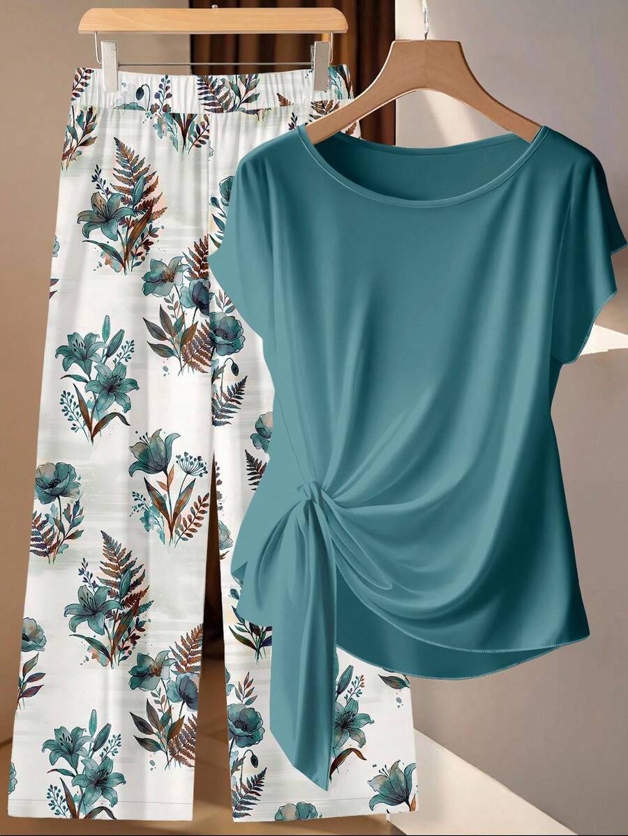 EMERY ROSE Plus Size Women's Solid Color Twist Waist Short Sleeve Top And Floral Print Wide Leg Pants 2 Piece Set - Multicolor - View 1