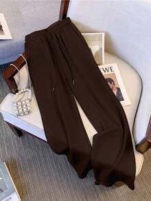 Resyla Setelan Atasan Lengan Raglan Leher Bulat Pendek dan Celana Panjang Lurus dengan Saku Miring - Coklat - View 4