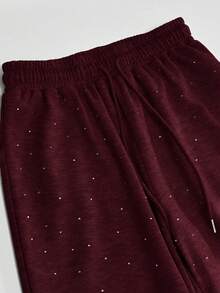 GlowEve Bộ 2 món áo hoodie đính đá thời trang thường ngày và quần nỉ thể thao 2 món, áo khoác dài tay cỡ lớn có mũ trùm đầu có khóa kéo và quần nỉ thể thao ống đứng rộng rãi có dây rút cạp cao - Màu Đỏ Sâu - Xem 7