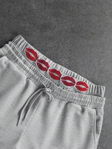 STYNVO 男士夏季休闲红色嘴唇印花T恤和短裤套装 - 灰色 - 查看 5