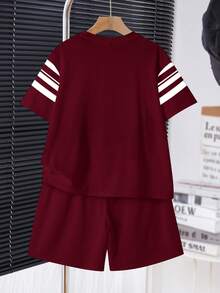 Bộ đồ thể thao thoải mái, tối giản dành cho bé trai tuổi teen: áo thun cổ tròn tay ngắn và quần short. - Nhiều màu - Xem 4