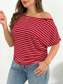 SHEIN Essnce 大码女装春夏时尚休闲宽松舒适修身日常黑白条纹露肩短袖T恤，简约风格，欧式夏季，工作上衣，度假女装，夏季女式上衣，露肩上衣 - 紅白色 - 查看 4