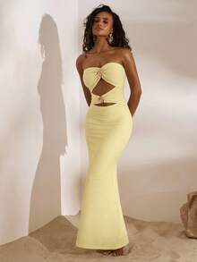 Opulessa Solid Color Knit Fitted Strapless Hollow Out Fishtail Dress For Women, Spring/Summer Vacation,Summer Dresses For Women - Light Yellow - View 3