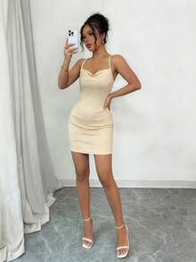 Elenzga 女士吊带垂褶领无袖系带交叉蝴蝶结腰部修身亮片性感夜店约会情人节时尚酒红色连衣裙 - 香檳色 - 查看 5