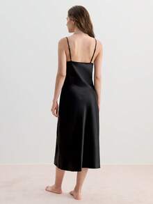 女士蕾丝拼布吊带睡裙睡衣裙长裙 Luxeloungewear - 黑色 - 查看 2