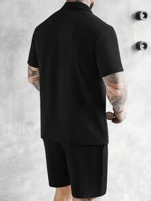 SLATEMANN Men's Comfortable Crinkle Fabric Short Sleeve Single Pocket Shirt And Elastic Waist Shorts Set, Suitable For Casual Vacation, Hangout With Friends, Party, Office, And Business Occasions, Ideal For Spring And Summer Mans Outfit Men Outfits 2 Piece Male Outfit Mens Two Piece Sets Black Outfit For Men - Black - View 2