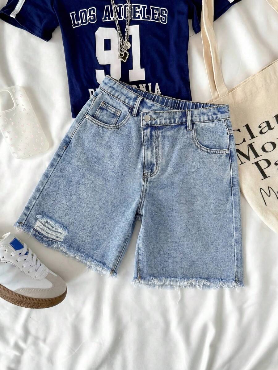 SHEIN Teen Girl Y2K Light Stonewashed Spring Break Asymmetric Waist Baggy Denim Long Short With Raw Hem,Summer,Suitable For Spring And Summer Boho,Season Vintage/Beach/Sea/Elegant Graduation,Casual,Summer Holiday,Spring,Beach,Vacation,Valentine Day,Summer Holiday,Beach Vacation Holiday - Light Wash - View 1