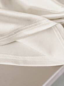 GlowEve 女士时尚优雅圆领奢华串珠短袖上衣，腰部褶皱设计显瘦休闲夏季度假T恤 - 白色 - 查看 6