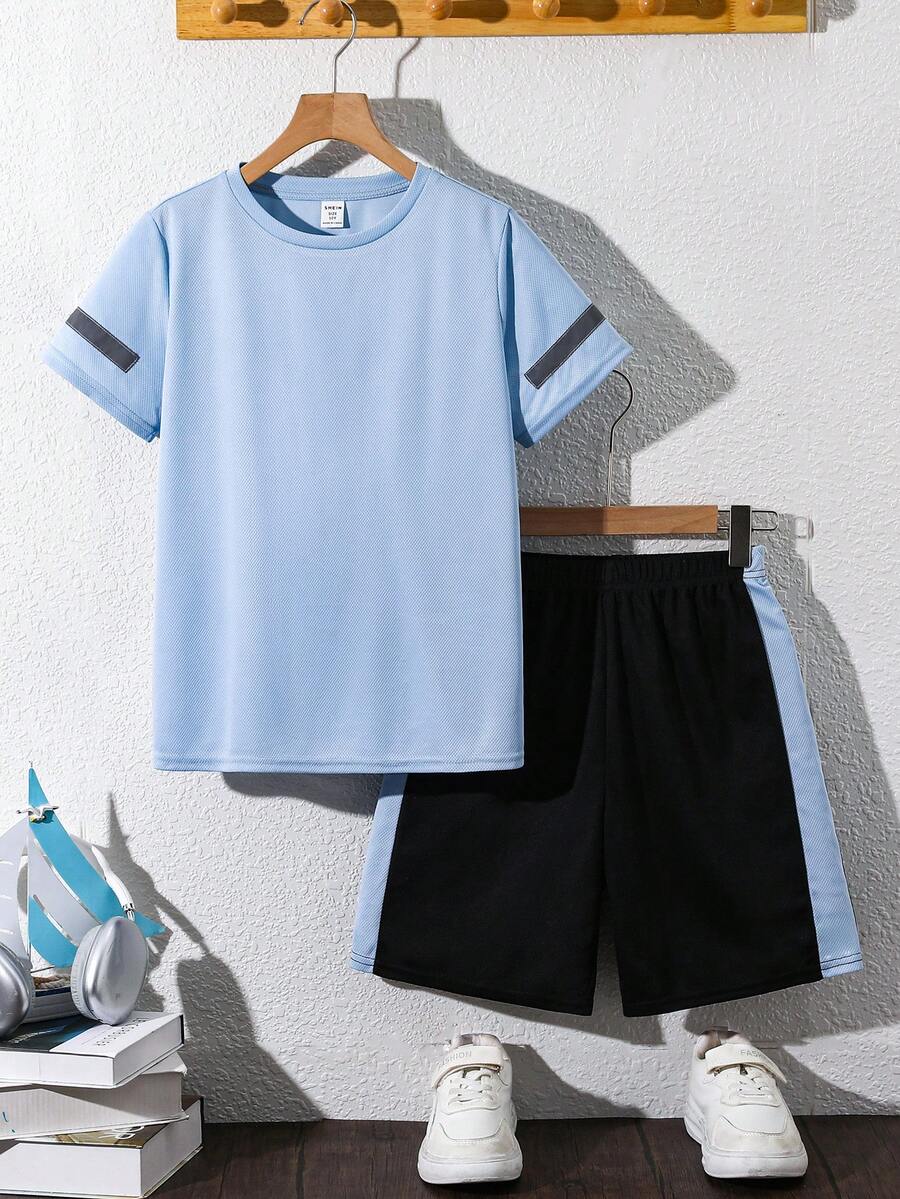 SHEIN 2件套青少年男童拼接运动纹理反光带短袖T恤和短裤套装 - 藍色 - 查看 1