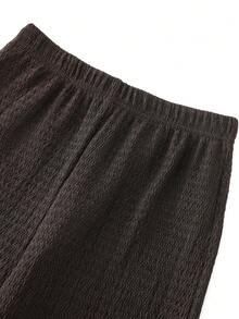 SHEIN 少女纯色无袖背心和阔腿裤套装，柔软雪纺面料设计（无袖短款背心+松紧腰阔腿裤，纯色深咖啡色），适合春、秋、冬三季穿着，简约纯色+宽松版型，适合日常穿着、学校活动、居家休闲，无束缚感，易于搭配 - 棕色 - 查看 6