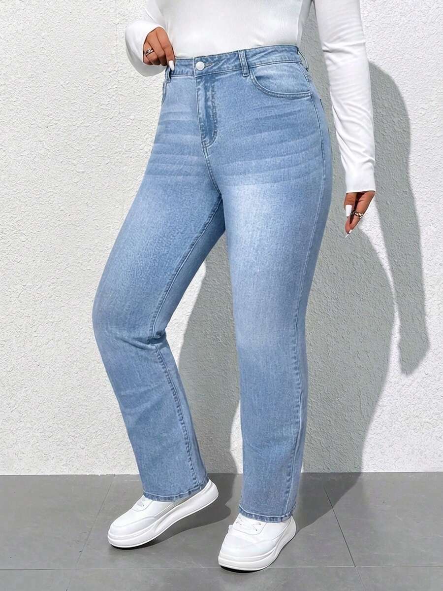 SHEIN ICON 大码女式口袋纽扣休闲百搭日常牛仔裤 - 淺色水洗藍 - 查看 1