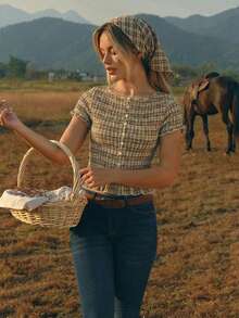 WESTFADE Blusa corta con cuello de barco, botones delanteros y mangas cortas con bordados a cuadros, con parte superior fruncida a juego y pañuelo para la cabeza - Albaricoque - Ver 4