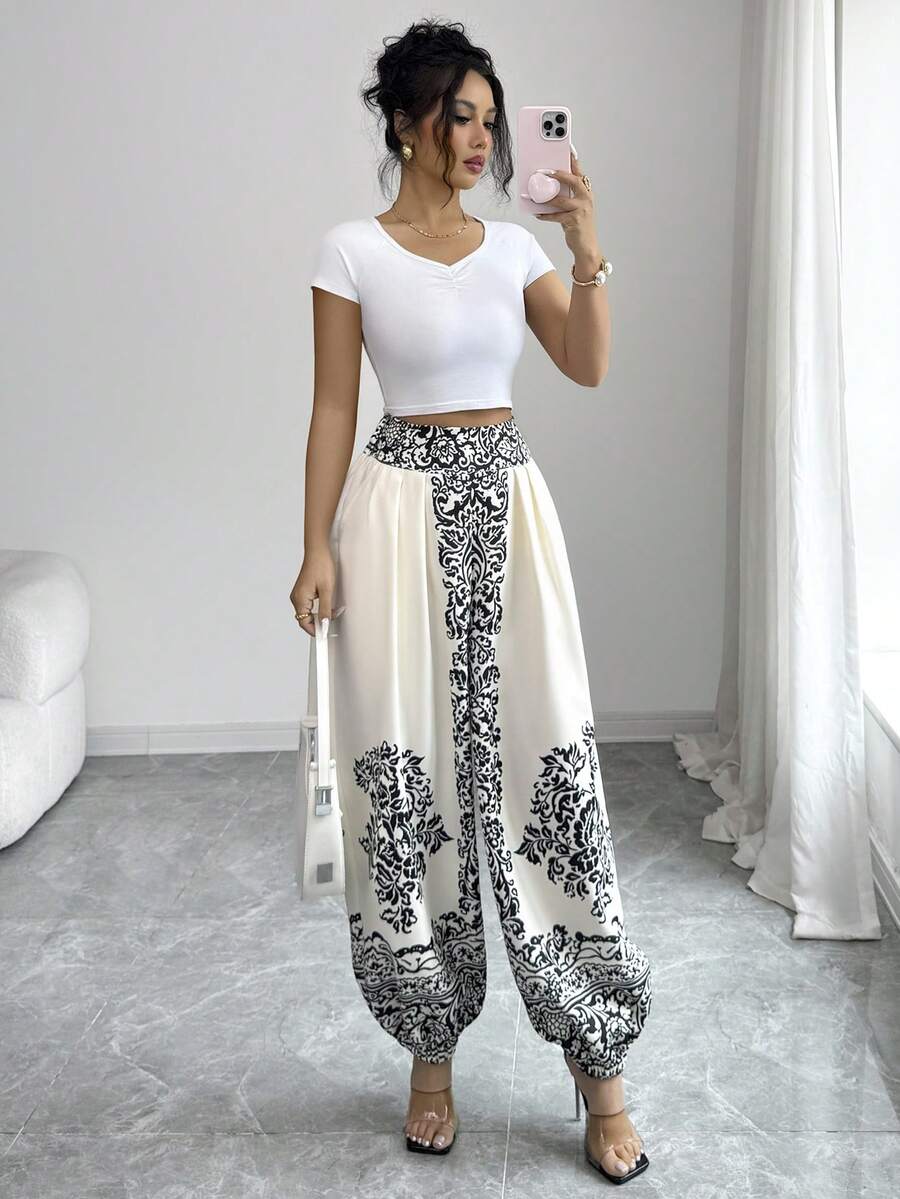 Elenzga Elegant Printed Pattern Loose Fit Drawstring Waist Women Pants - Black and White - View 1