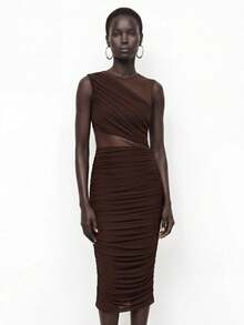 Maija 女士优雅纯色褶裥腰身半透明圆领无袖修身中长连衣裙，适合派对、早春节日、优雅秋季穿着，女士服装，棕色连衣裙 - 棕色 - 查看 1