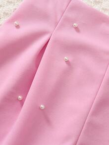 两件套女童夏季套装，无袖吊带背心+黄色短裤，吊带背心采用细肩带设计，饰有黄色花朵图案；提花面料黄色短裤饰有珍珠和蓝色抽绳，甜美可爱，适合女孩日常穿着和居家穿着。 - 粉色 - 查看 7