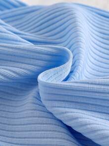 Bộ áo liền quần ngắn ôm sát 2 mảnh cho bé trai sơ sinh/trẻ nhỏ, in hình gấu hoạt hình khắp thân áo. - Xanh và trắng - Xem 4