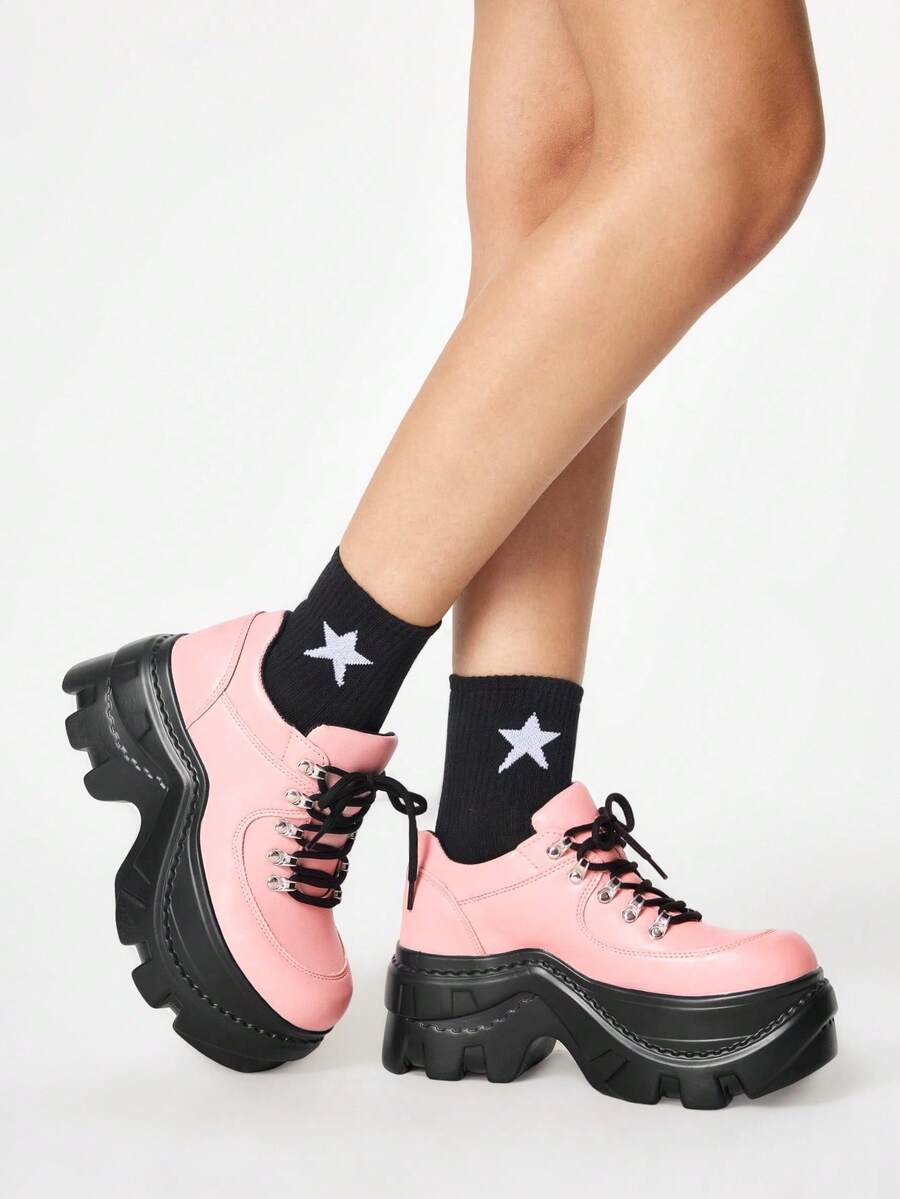 ROMWE Grunge Punk Chaussures gothiques punk rock Y2K pour femmes avec laçage et chaîne, mocassins noirs, derbies Mary Jane, chaussures de travail habillées, talons compensés et plateformes pour Noël - Rose sans chaîne - Voir 1