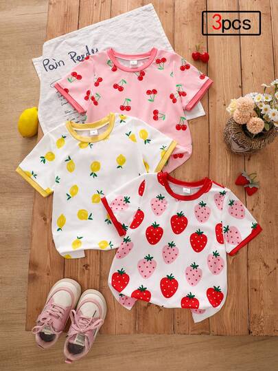 4-7岁女童夏季水果印花短袖T恤套装，可爱草莓樱桃柠檬图案，撞色包边圆领柔软上衣，休闲日常穿搭，充满活力的热带风情，时尚童装，适合假期、学校、游戏、户外活动等场合。