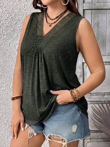 EMERY ROSE Áo tank top dệt kim không tay cổ chữ V phối ren, màu trơn, dáng rộng dành cho nữ, cỡ lớn. - Màu xanh lá cây đậm - Xem 5