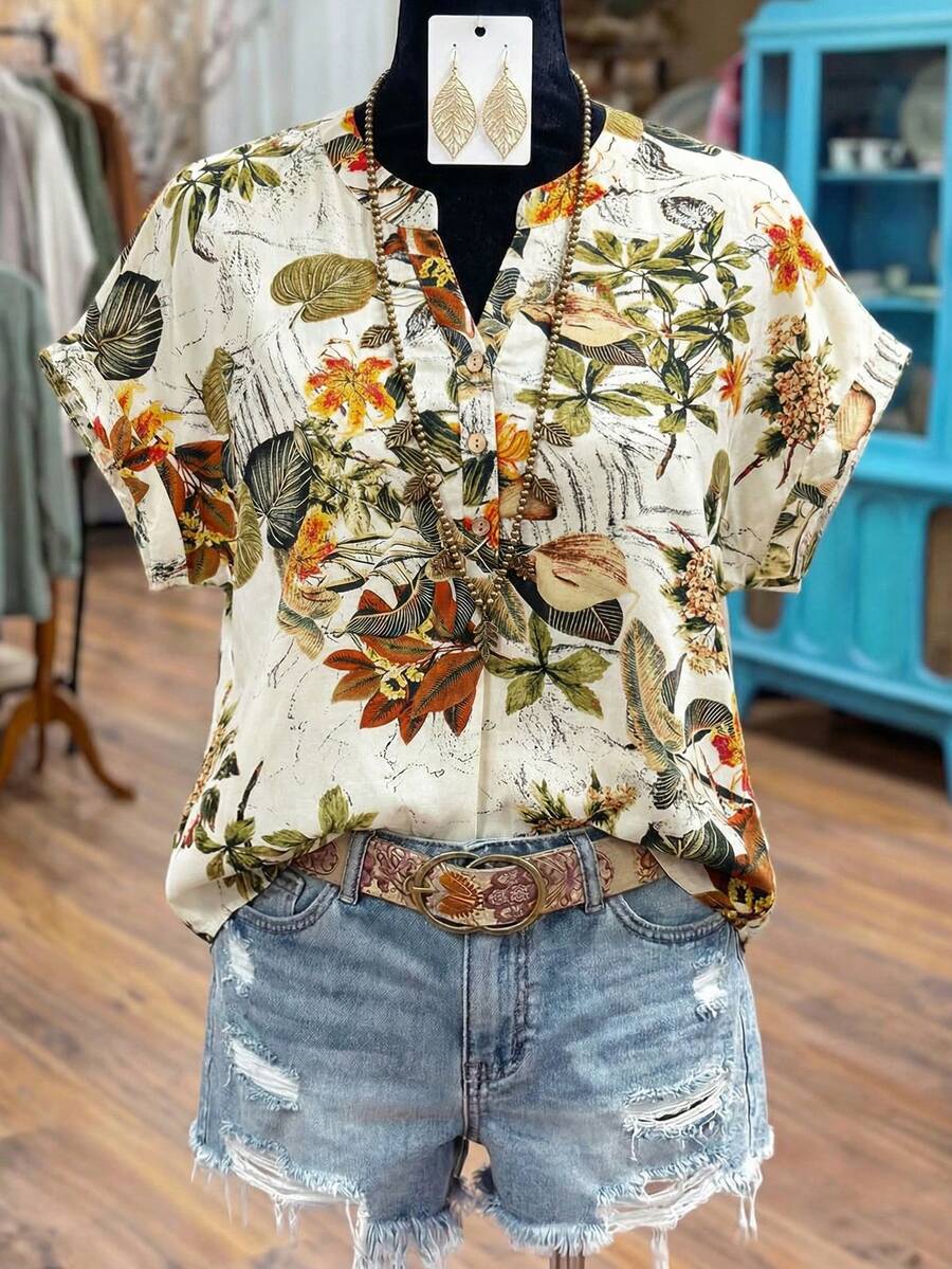 SHEIN LUNE Plus Size Women Vintage Print Short Sleeve V-Neck Button Down Loose Blouse, Spring/Summer - Apricot - View 1