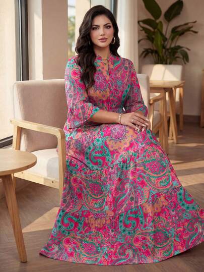 SHEIN Lady CURVE 大码女式优雅休闲简约热带佩斯利图案连衣裙，适合春夏季度假、母亲节、飘逸连衣裙