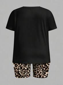 Slaydiva Plus Size Women Leopard Lip Print Short Sleeve T-Shirt And Shorts Casual 2 Piece Set - Black - View 3